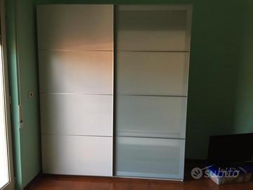 guardaroba ikea con ante scorrevoli