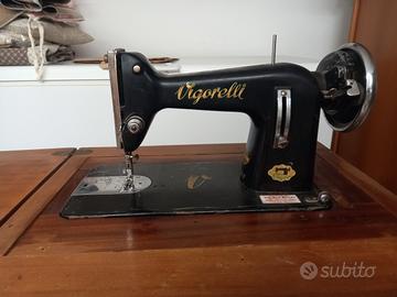 Macchina da cucire anni '50