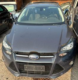 FORD FOCUS PER RICAMBI