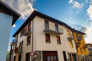 Appartamento di 95 m² con 4 locali a Esino Lario