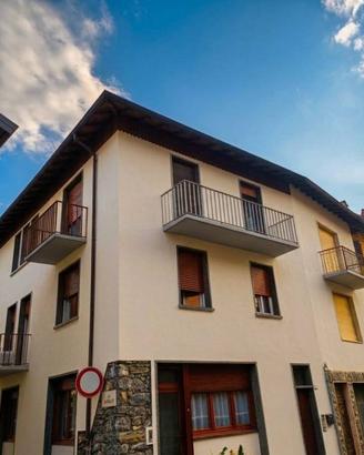 Appartamento di 95 m² con 4 locali a Esino Lario