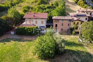 ESCLUSIVA PROPRIETA' A MARANO SUL PANARO: VILLA,