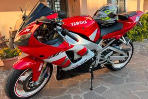 Yamaha R1 COME NUOVA