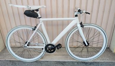 BICI FIXED 28