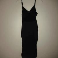 Vestito nero elegante