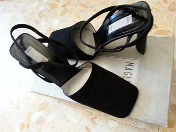 Scarpe donna Bruno Magli nere camoscio,nuove.