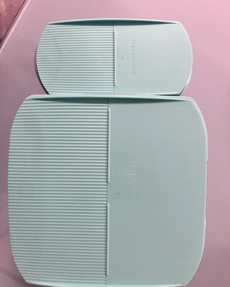 Tupperware set