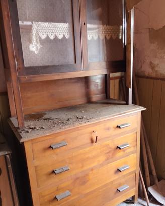 Credenza vintage anni '50 con vetrina – Legno mass