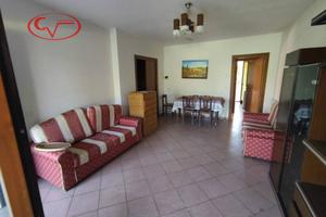 Appartamento di 130000 m² con 2 locali e box auto 