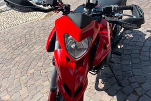 Ducati hypermotard 796