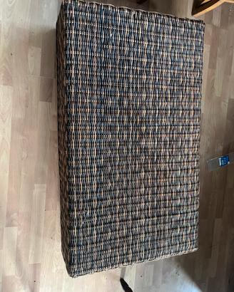 Puof in legno