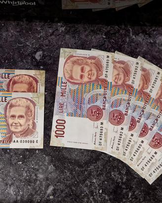 Lotto di 8 banconote da 1.000 Lire