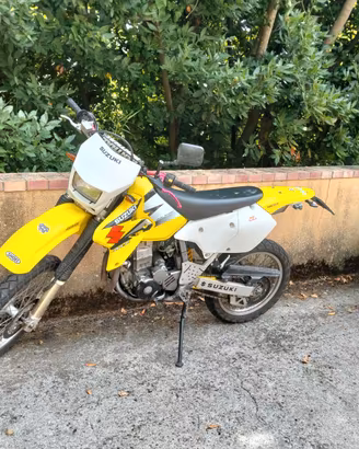 Suzuki dr-z 400 s