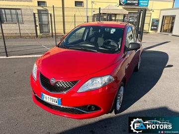 Lancia Ypsilon 1.2 69 CV 5 porte Gold