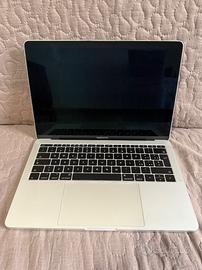 MacBook Pro 13” Silver