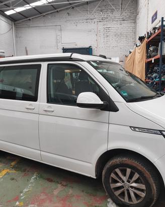 Camper-Van Volkswagen California Coast 2.0 - Usato