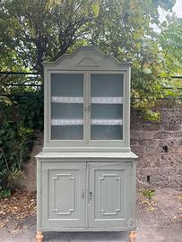 Credenza da cucina antica