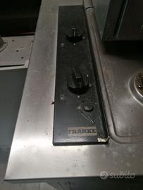 cucina Franke con lavello e armadietti