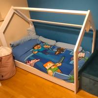 Letto a casetta montessoriano bianco con marerasso