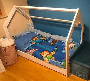 Letto a casetta montessoriano bianco con marerasso