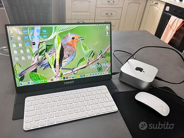 Mac Mini M4 con accessori