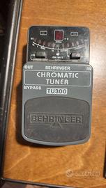 ACCORDATORE BEHRINGER TU 300