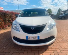 Lancia Ypsilon 1.0 FireFly 5 porte S&S Hybrid Ecoc