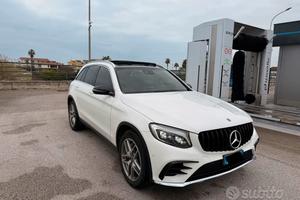 Mercedes GLC premium AMG