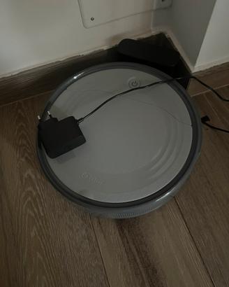Robot aspirapolvere