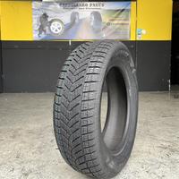 1 Gomma 215/65R17 99V Goodyear Inverno 99% residui