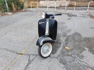 Piaggio Vespa 150 VBB1T 1961 uso esposizione