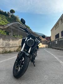 Honda CB125R