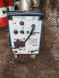 saldatrice a filo 220V