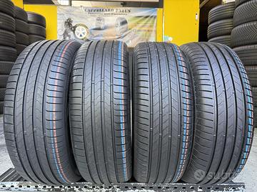 4 Gomme Bridgestone 215/60R17 Estive 95% Residui