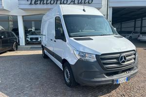 MERCEDES-BENZ Sprinter F37/35 311 CDI RWD TA Fur