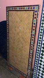 Tavolo in mosaico