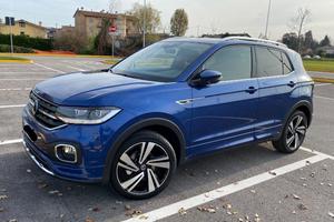 T-Cross R-Line Full optional neopatentati 18” Led