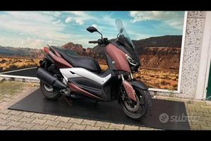 Yamaha 300 xmax