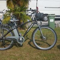 Bici Elettrica Uomo ruota 28" batteria 48V 10ah