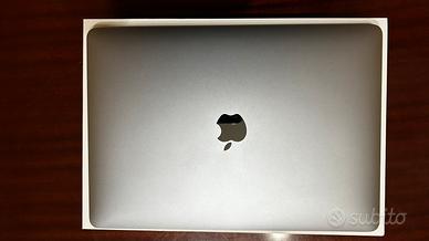 MacBook Air 13” 2018 (256GB) in ottime condizion