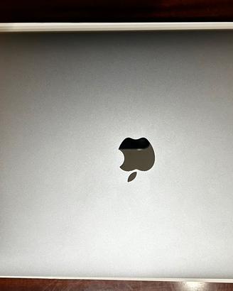 MacBook Air 13” 2018 (256GB) in ottime condizion