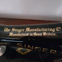 Macchina da cucire antica Singer