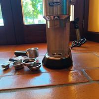 Macchina da caffè de longhi dedica style EC 685. M