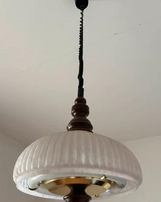 Lampadario vintage a neon.