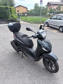 Piaggio Beverly 300 s