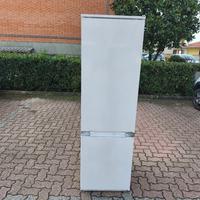 FRIGORIFERO DA INCASSO ARISTON HOTPOINT A+ CONSEGN