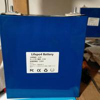 Pacco batteria LiFepo4 200ah 10kw fotovoltaico