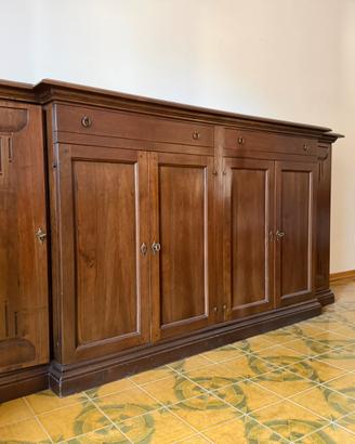 Credenza in legno massello