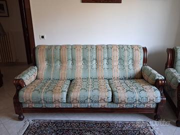 Intero salotto in legno