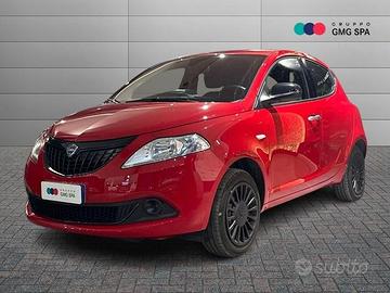Lancia Ypsilon 1.0 firefly hybrid Silver Plus...